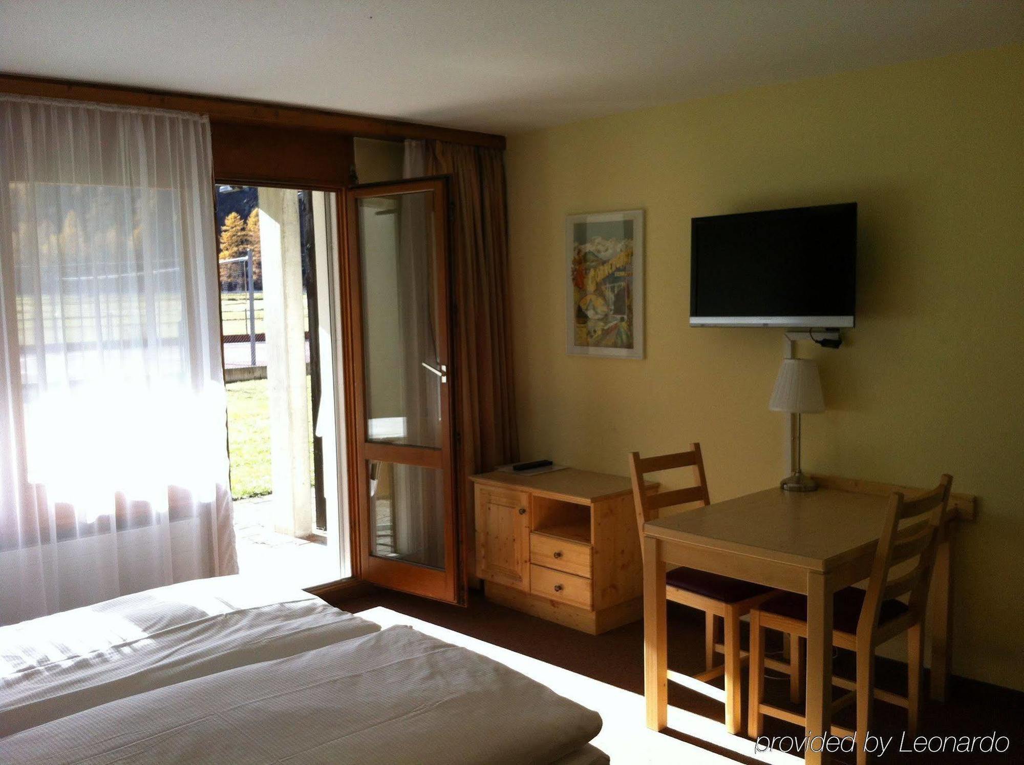 Premium Apartments @ Monte Rosa Tasch Room photo